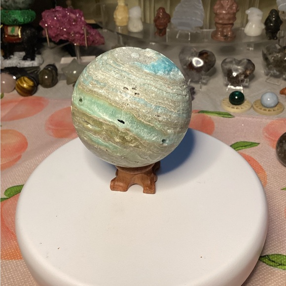 Blue Aragonite crystal sphere - Picture 5 of 5